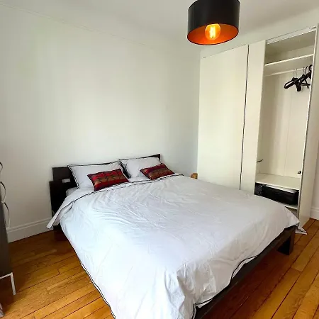 Lecourbe Apartamento *